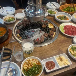 한옥집숯불갈비 대표 사진