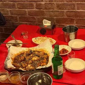 참나무숯불통닭 사진 1