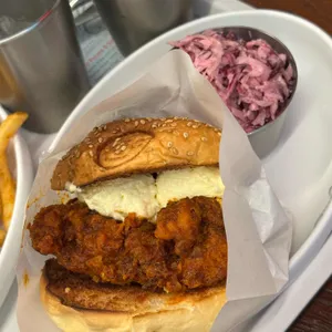 치킨버거클럽 대표 사진