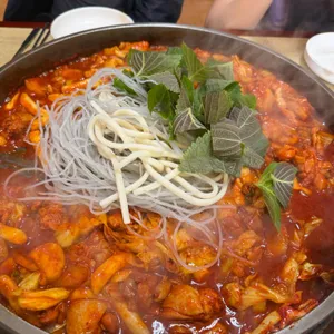 한씨네 춘천닭갈비 대표 사진
