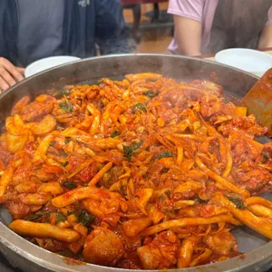한씨네 춘천닭갈비 대표 사진