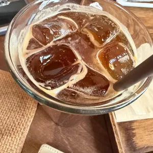 커피볶는여자 대표 사진