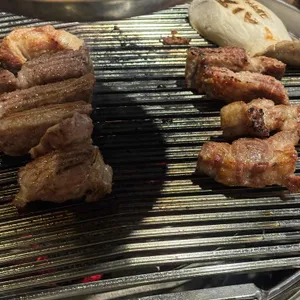 시집 그릴하우스 대표 사진