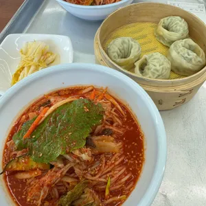 망향비빔국수 대표 사진