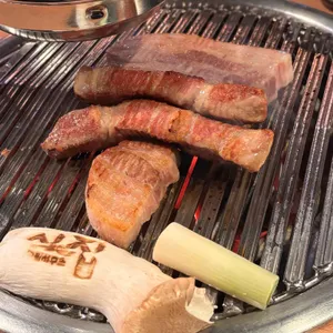 시집 그릴하우스 대표 사진