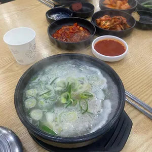 신창손순대국밥 사진