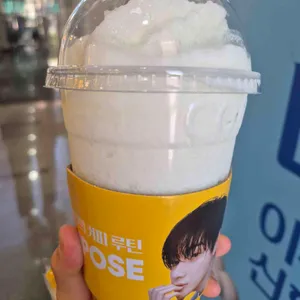 컴포즈커피 사진 2