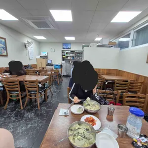충무칼국수 대표 사진