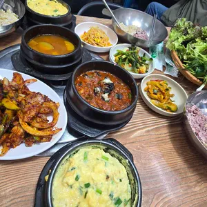 송림우렁쌈밥 사진 1