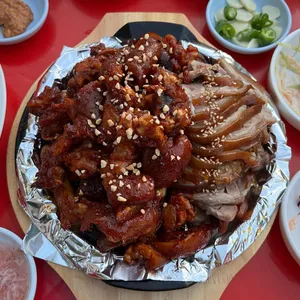 홍이불족 사진