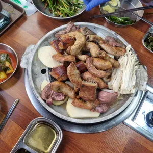 새벽집 양곱창 대표 사진