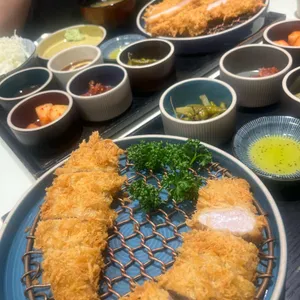 리애 프리미엄 사진