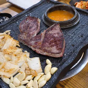 사당역 힘찬정육식당 사진