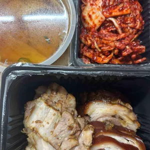 호야네족발 사진 1