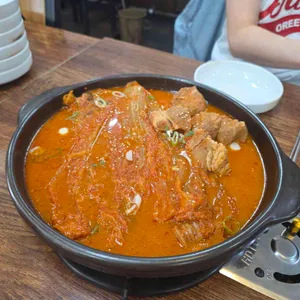 더드림 김치요리전문점 사진 1