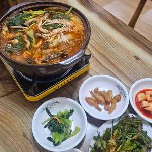 금강민물매운탕 사진 1