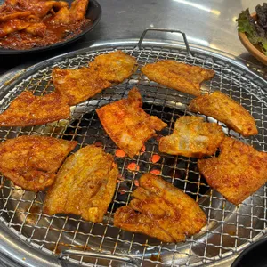 연탄불 생고기 대표 사진