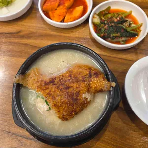 이우철한방누룽지삼계탕 사진