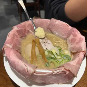 멘지 사진 1