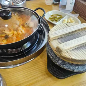 돼지집 대표 사진