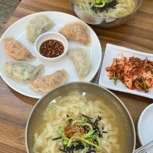 봉이손칼국수 사진