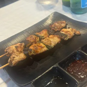 더꼬치다 대표 사진