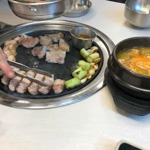 냉장고 대표 사진