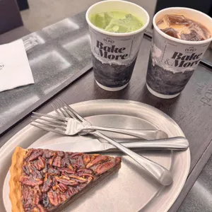 아틀리에폰드 베이크앤모어 사진 1