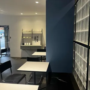 오버트 대표 사진