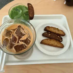 마리브 사진