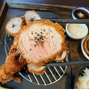 양재카츠 사진
