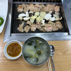 칠성돌곱창 사진 2