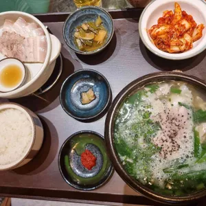 한약방돼지국밥 형제식품 사진