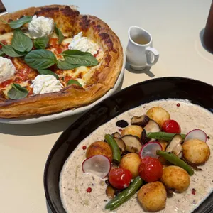 베르가못 대표 사진