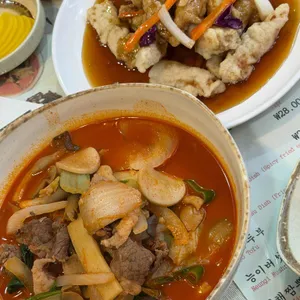 황금룡 사진 1