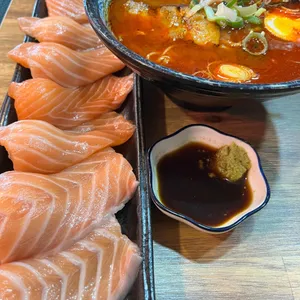 연이자카야 사진