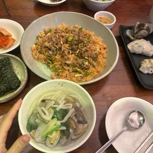 충무꼬막칼국수 사진