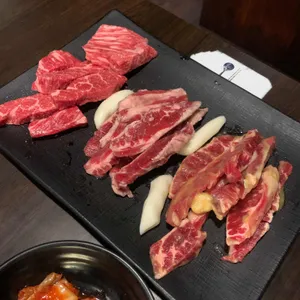 화기애애 사진 1