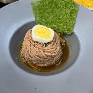 뱅뱅 막국수 대표 사진