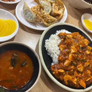 장타이펑 사진