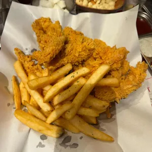 깐부치킨 사진