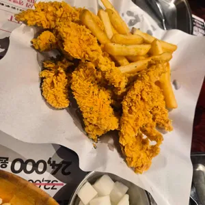 깐부치킨 사진 2