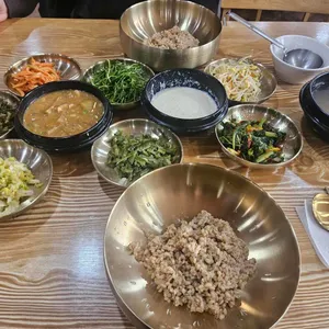 명동보리밥 코다리전문점 사진 1