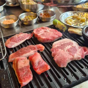 뭉텅 대표 사진