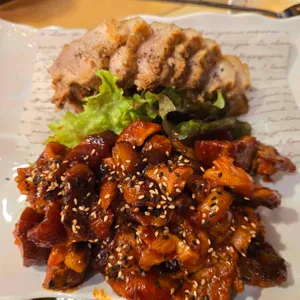 송이족발 사진 1