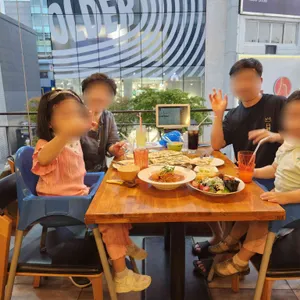 꼬모도 리뷰 사진