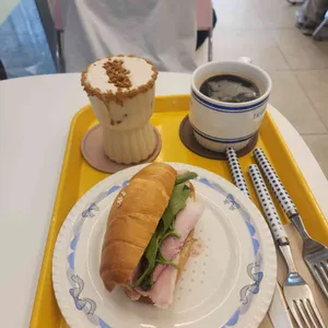 하이럽커피하우스 대표 사진