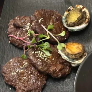 모담 대표 사진