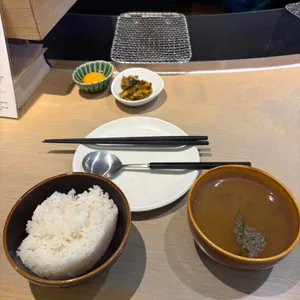 함반 사진