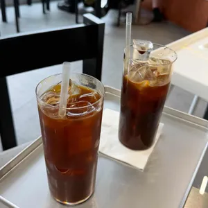 폴코 대표 사진